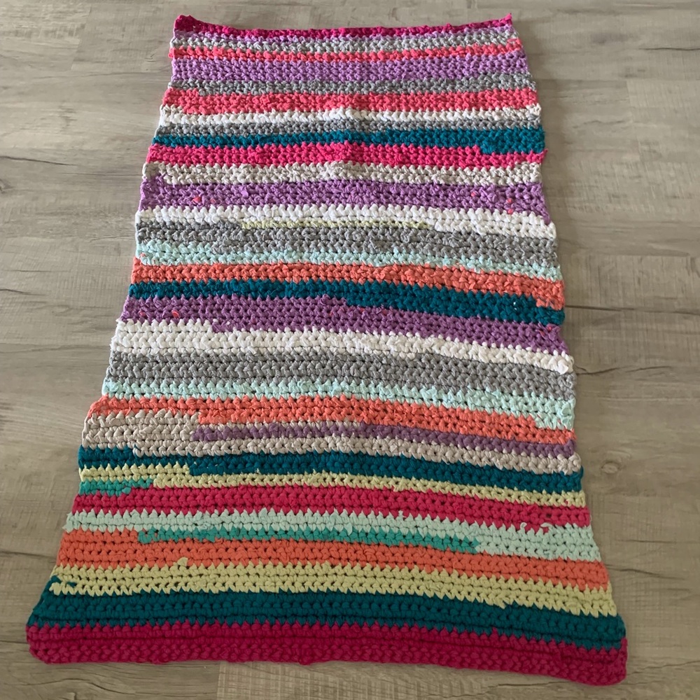 Rug. NWOT - Picture 7 of 9